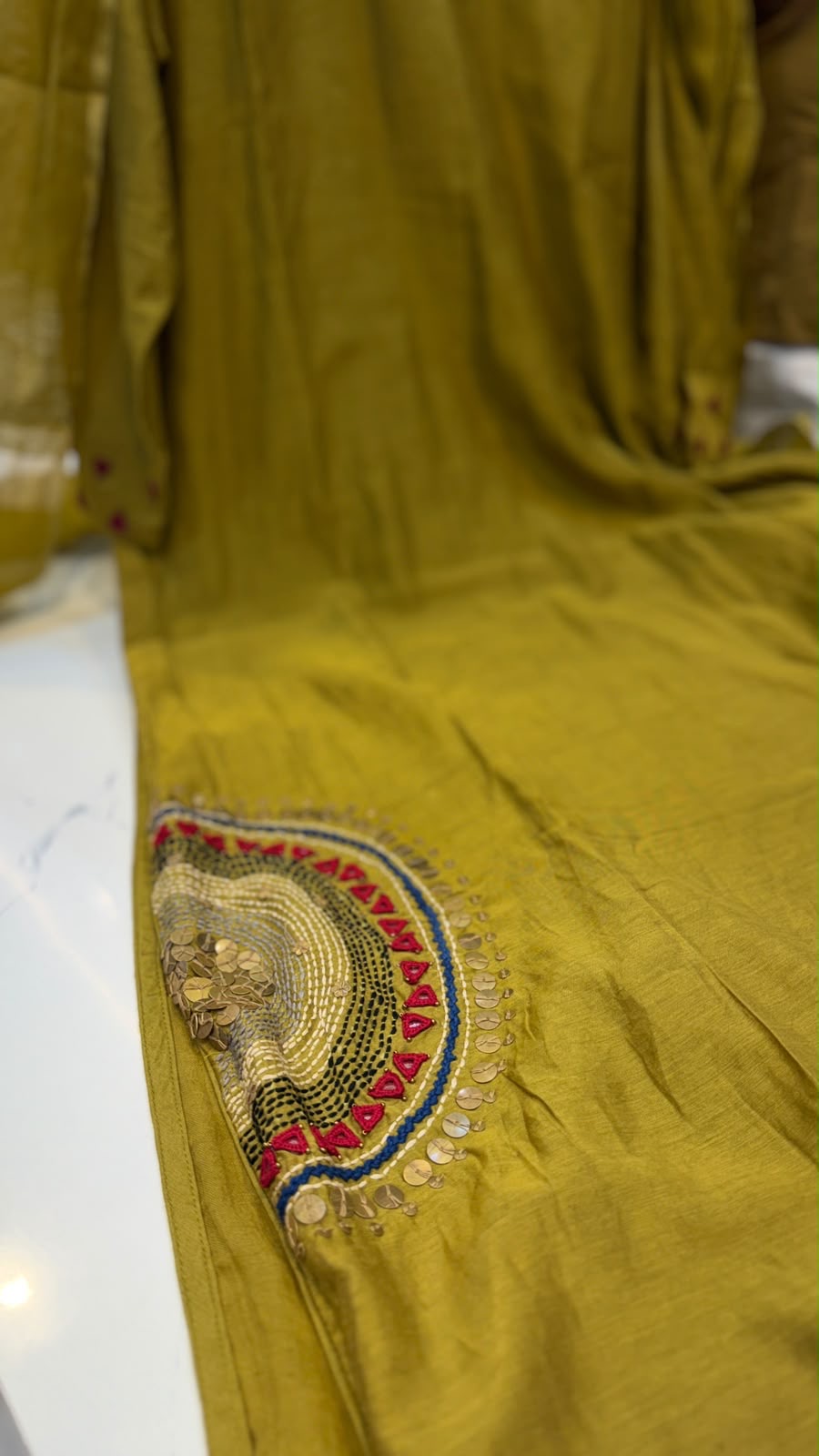 Crafted in Circles - Mul Chanderi Muse