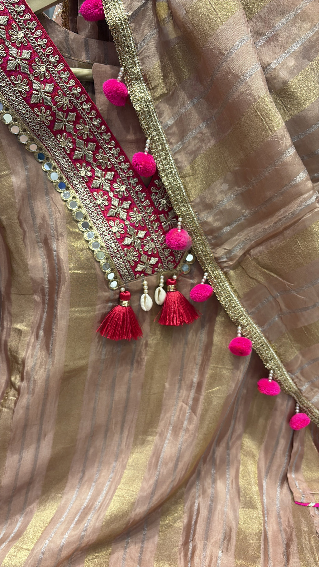 The Damru Detail – Festive Suit Set ⭐