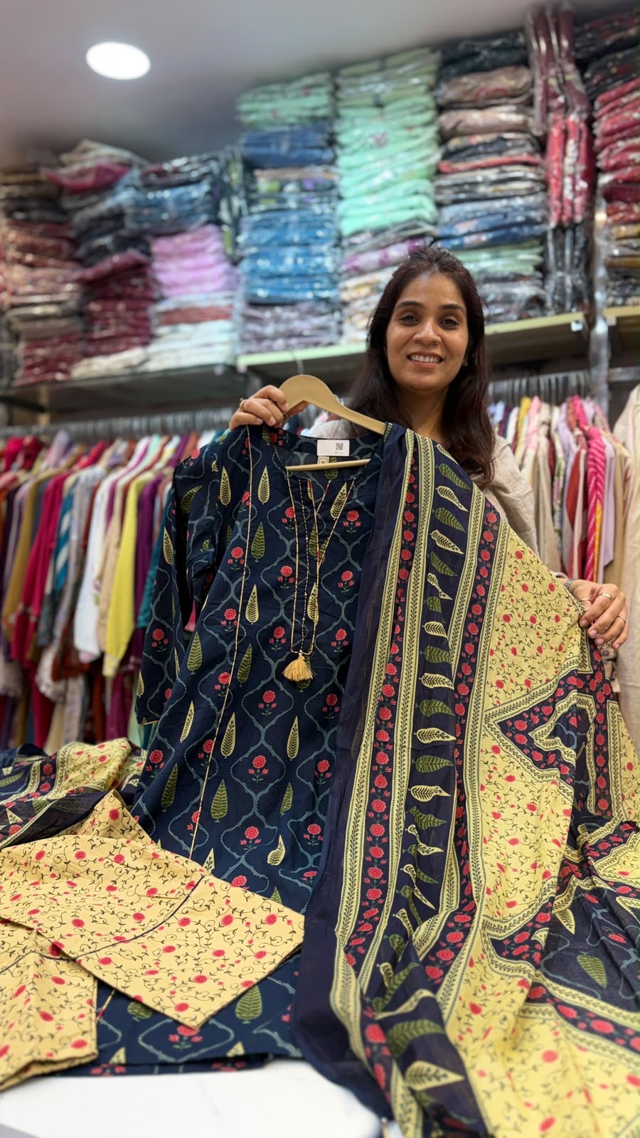 Farsi Muse – Heritage Salwar Set ✨
