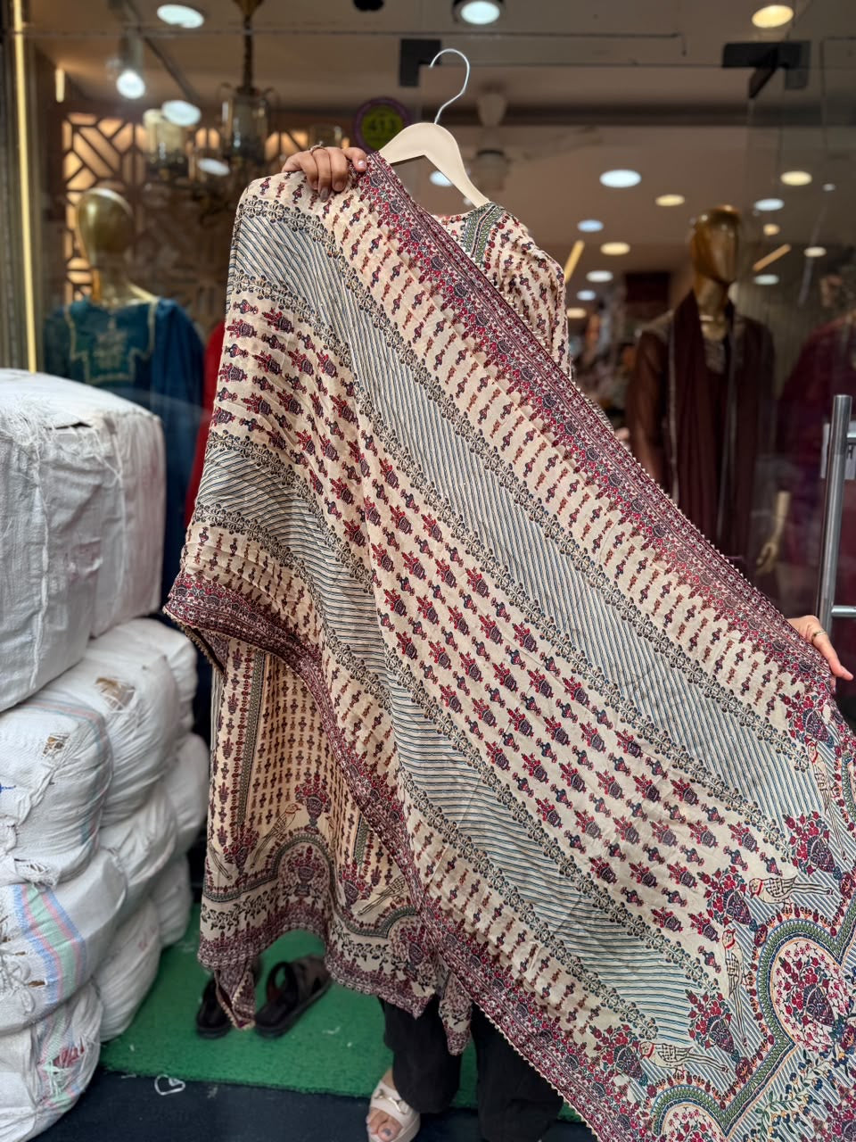 The Print Parade – Ethnic Suit Set