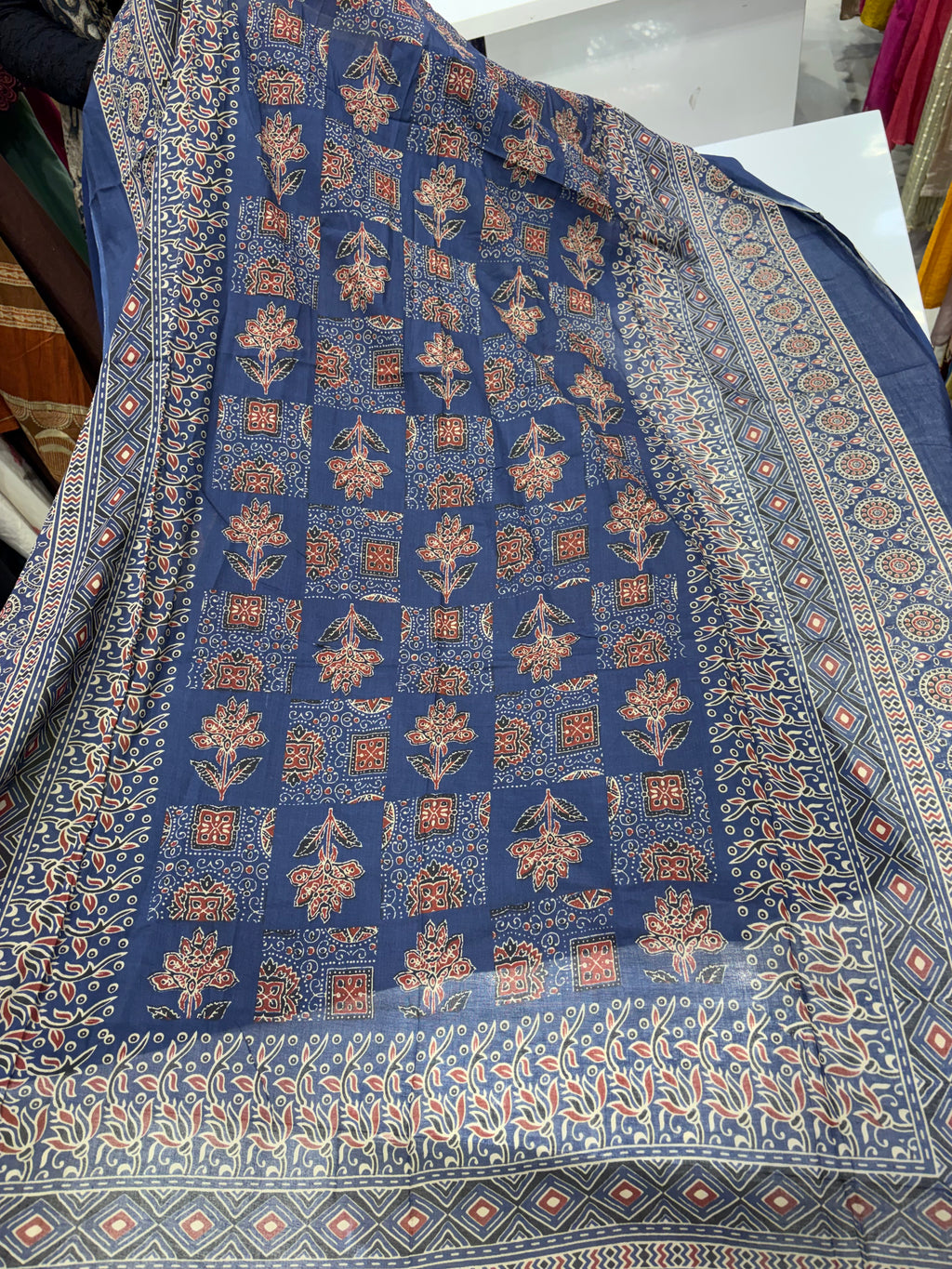 Indigo in Contrast – Printed Suit Set