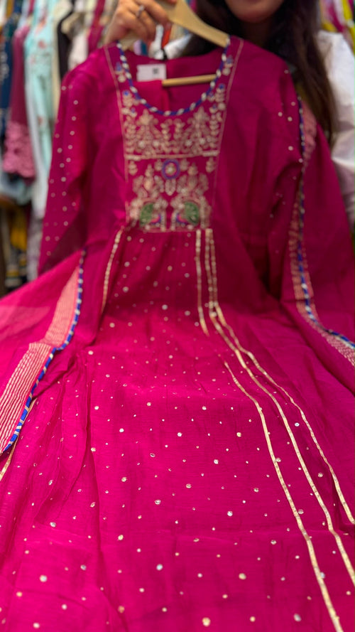 Dressed Like a Celebration – Mul Chanderi Suit Set ⭐