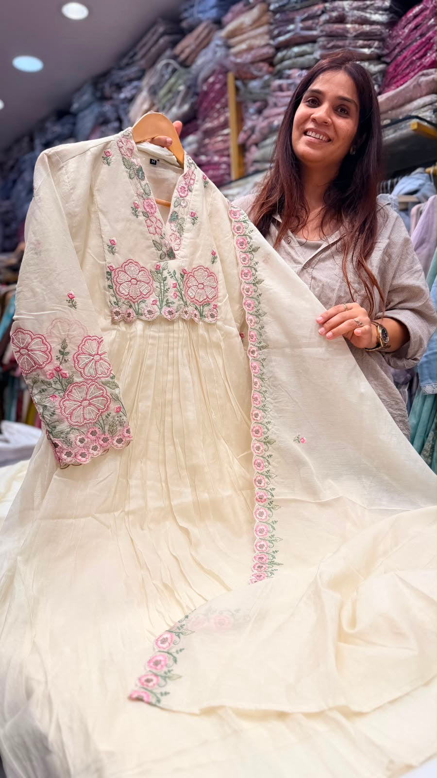 The Ivory Rose Berry Mul Chanderi