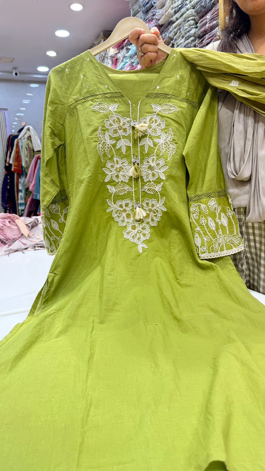 Found In Florence — The blossom Edit