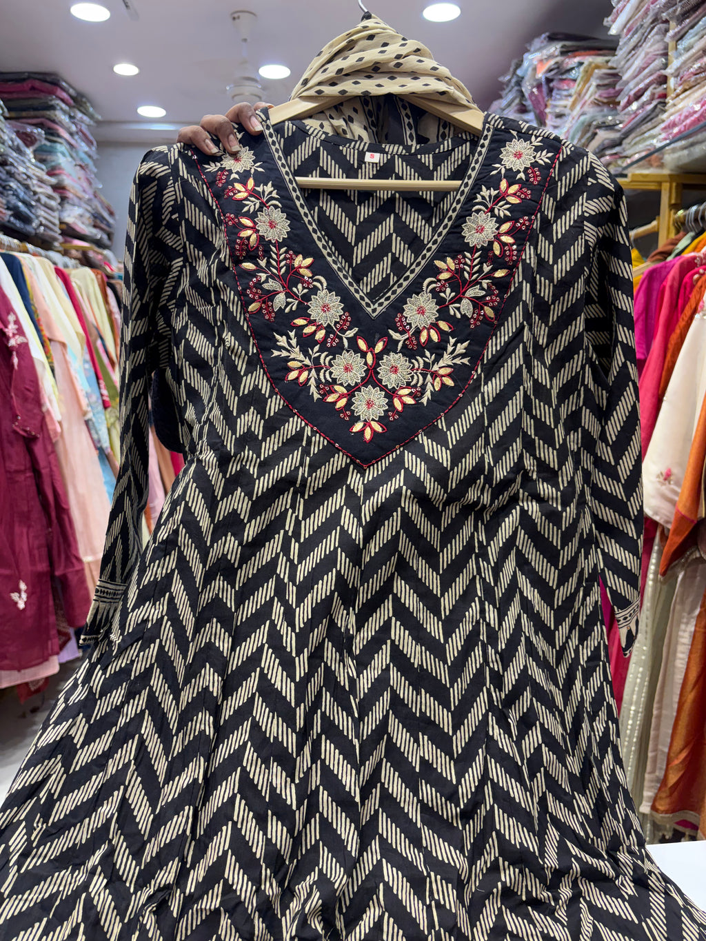 The Chevron Canvas – Printed Flared Anarkali
