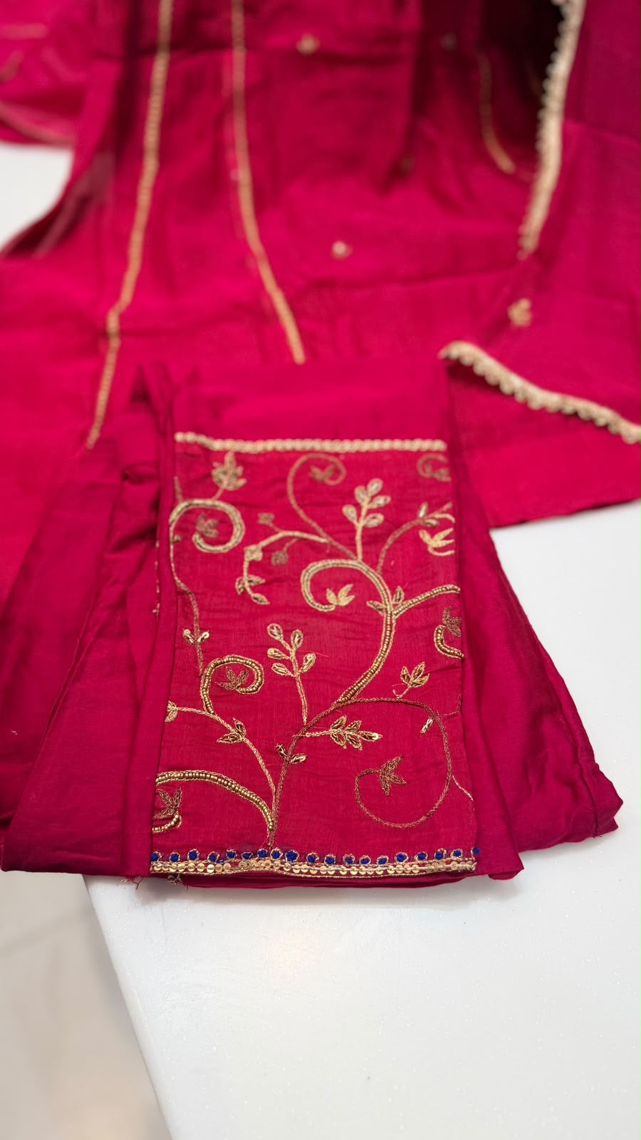 The Art of Opulence – Super Luxury Mul Chanderi Suit Set ⭐