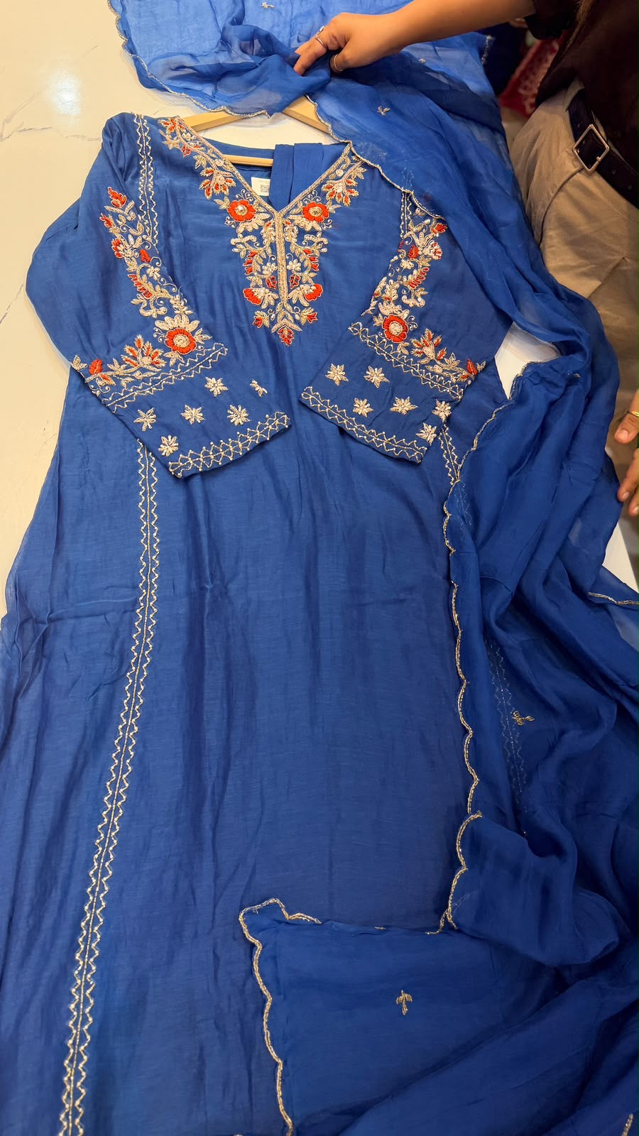 A Tale of Two Blooms – Mul Chanderi Suit Set