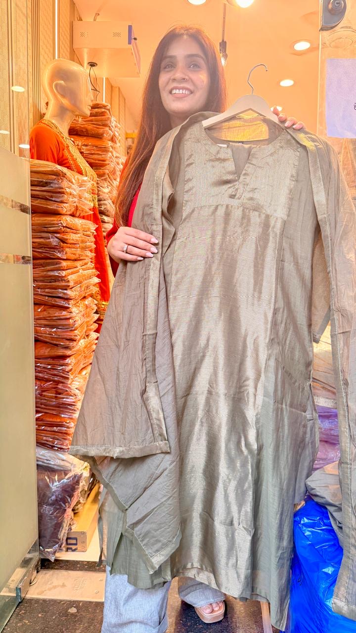 Bare Shine Lurex Edit