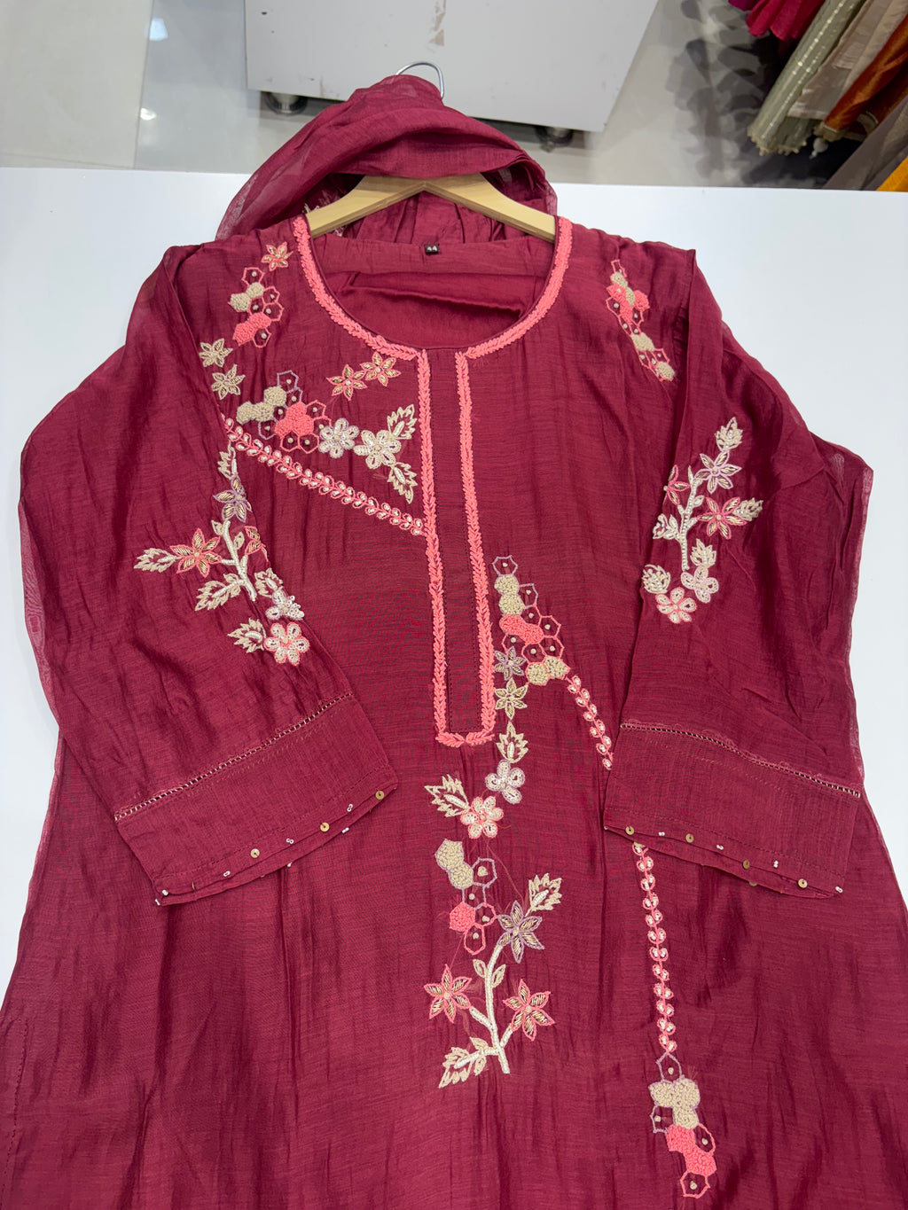 Burgundy in Bloom – Mul Chanderi Luxe Set