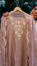Where florals meet elegance — Mul Chanderi