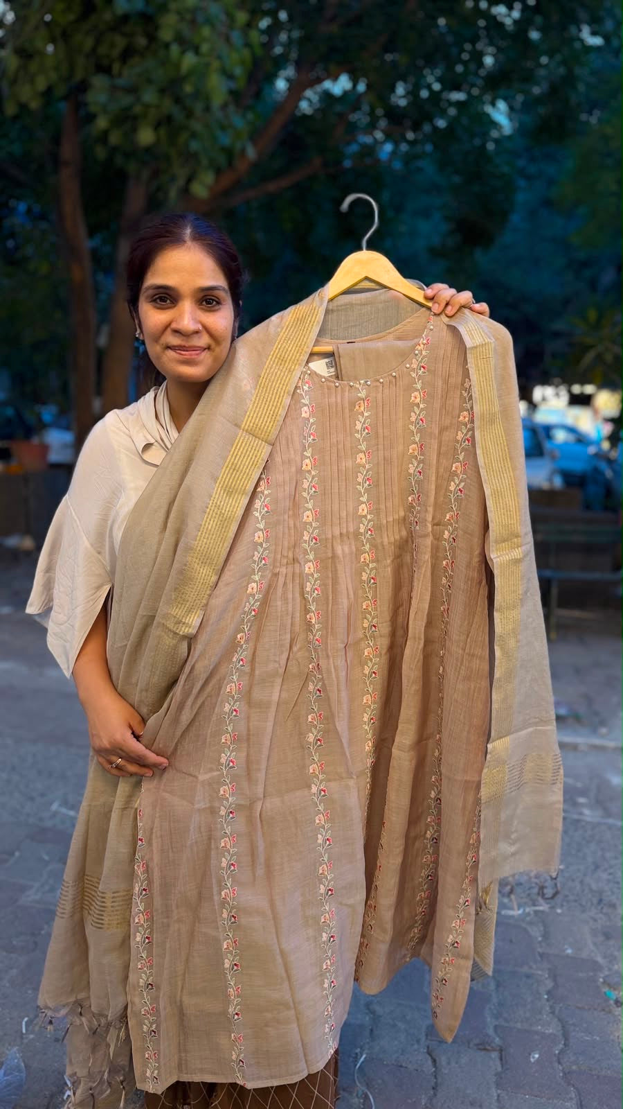 Dove & Blossom - Mul chanderi muse
