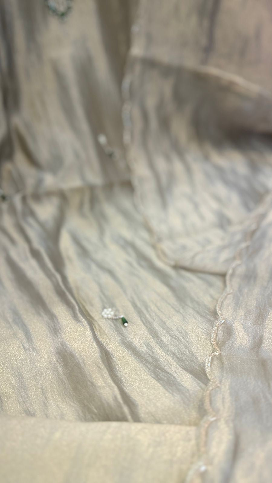 The Jewel Has a Dress— Luxe Edit