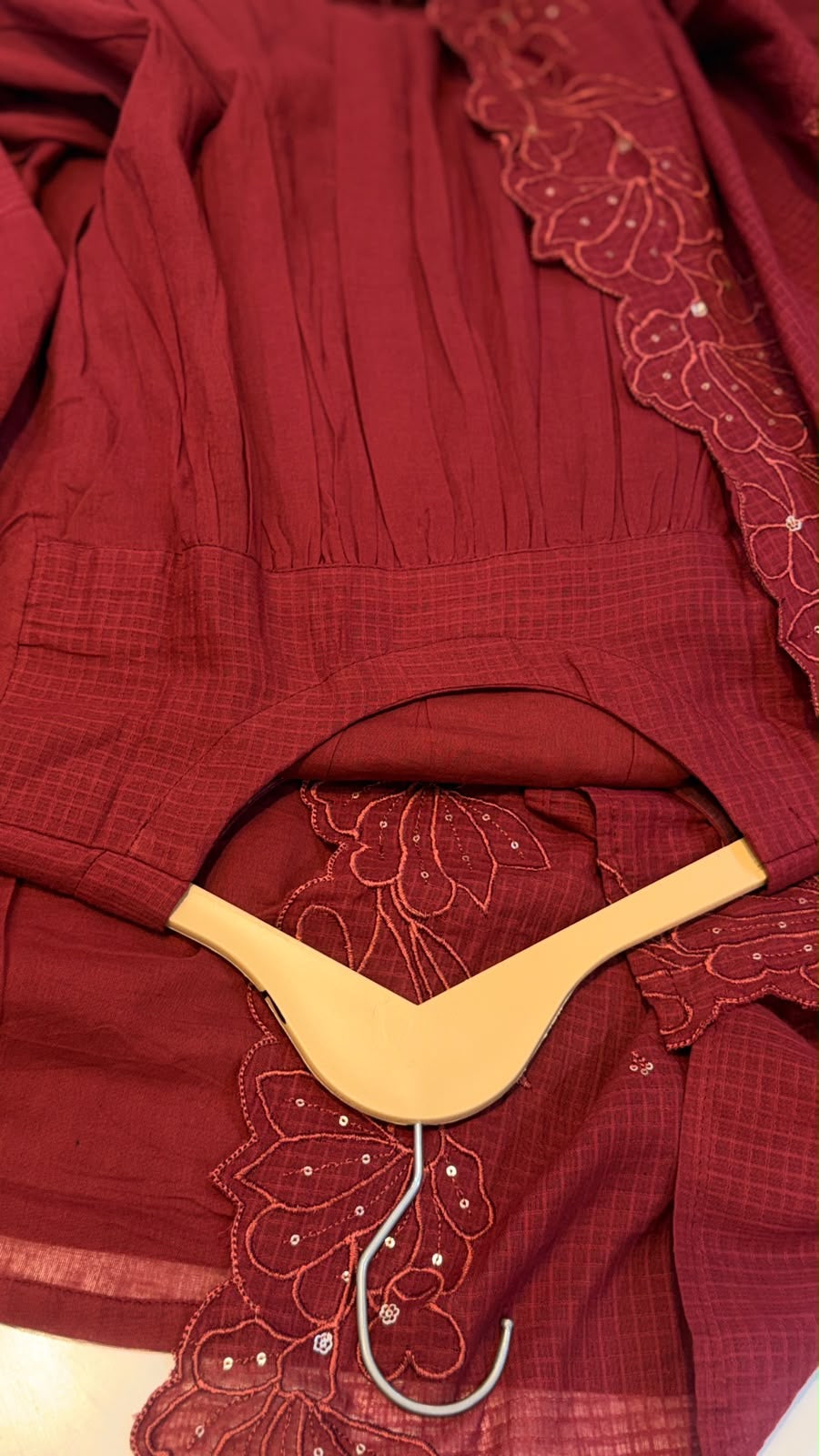 The Scarlet Detail – Kota Doria Suit Set