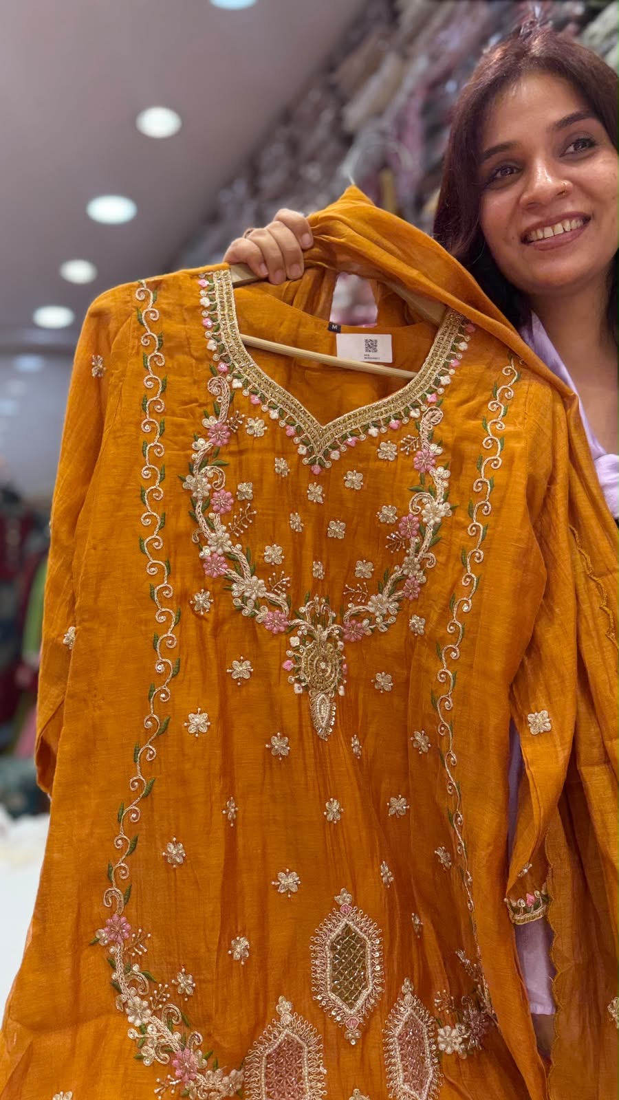 Amber Heirloom Bloom – Mul Chanderi Suit Set