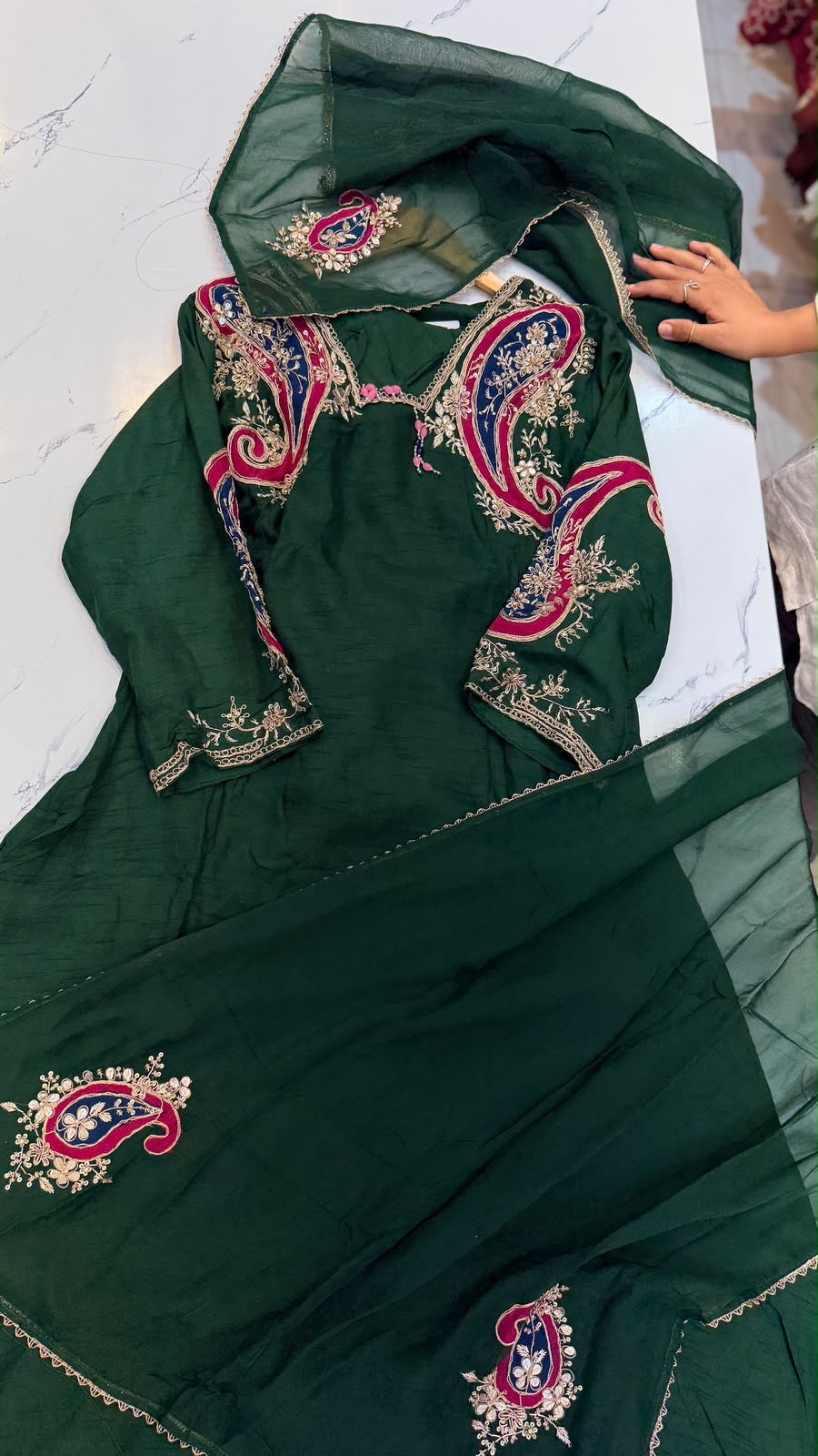 Emerald Paisley Affair – Luxury Embroidered Suit Set