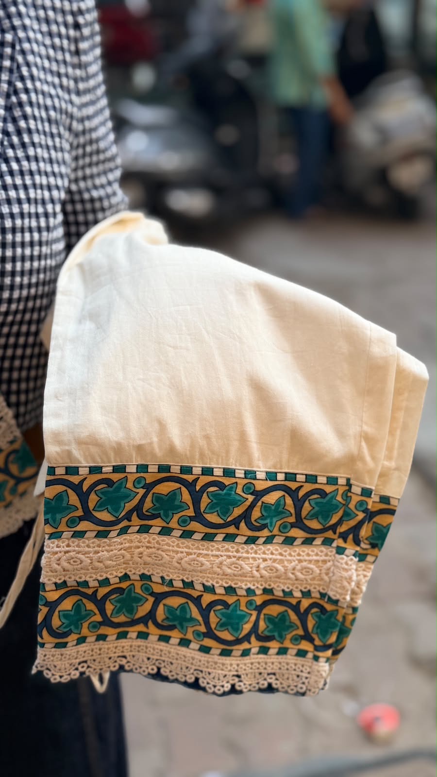 Loom & Lattice—The Karachi Edit