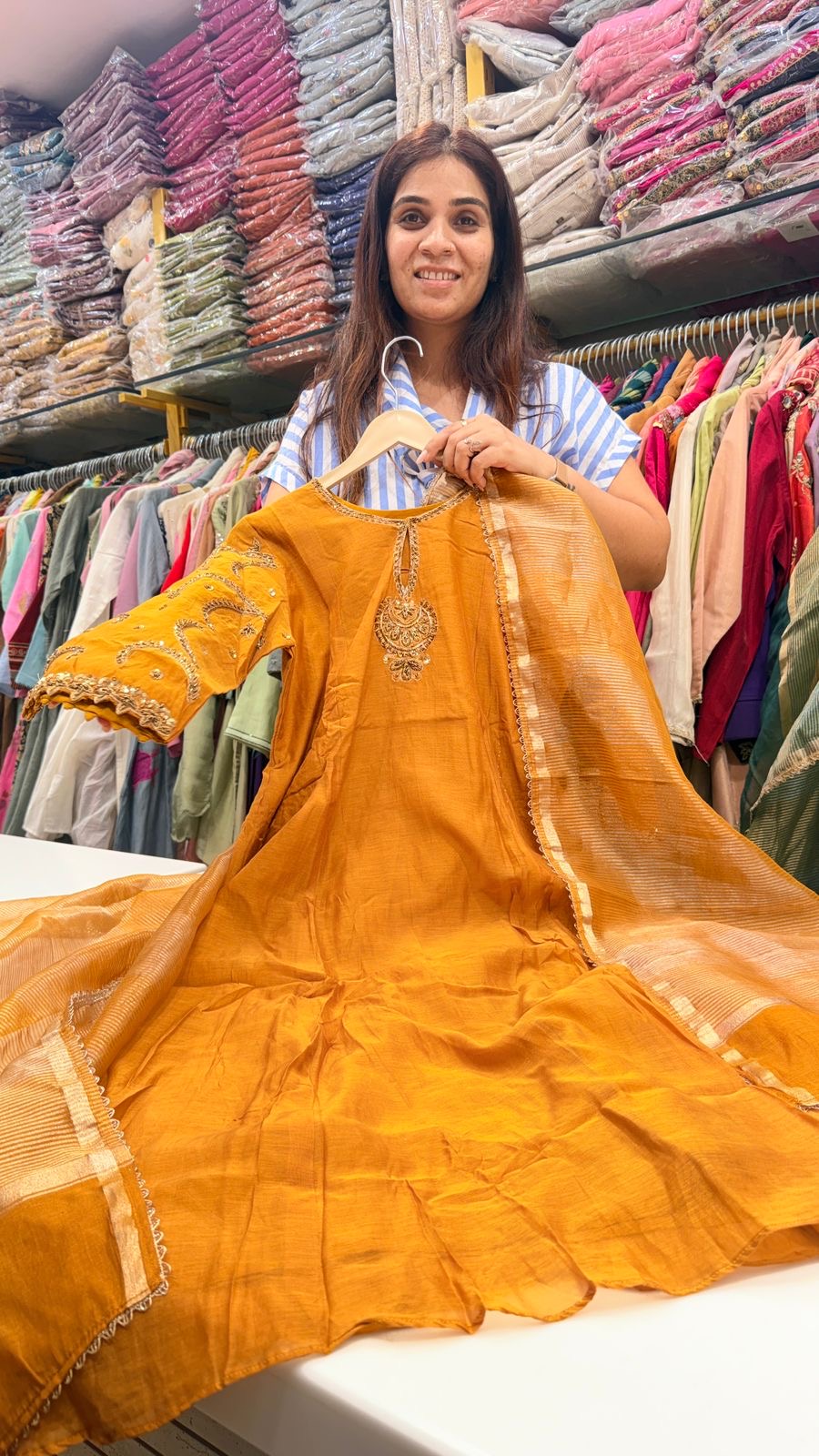 Noor in Three Tones —     Chocolate , Emerald & Mustard