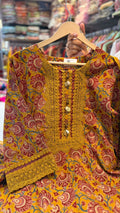 Framed in Lace – Karachi Tales in Faarsi Salwar