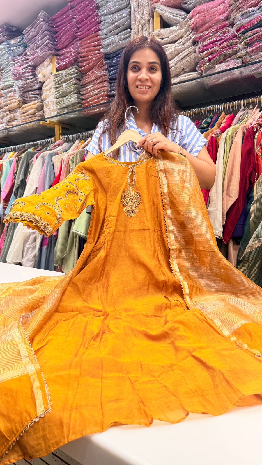 Noor in Three Tones —     Chocolate , Emerald & Mustard