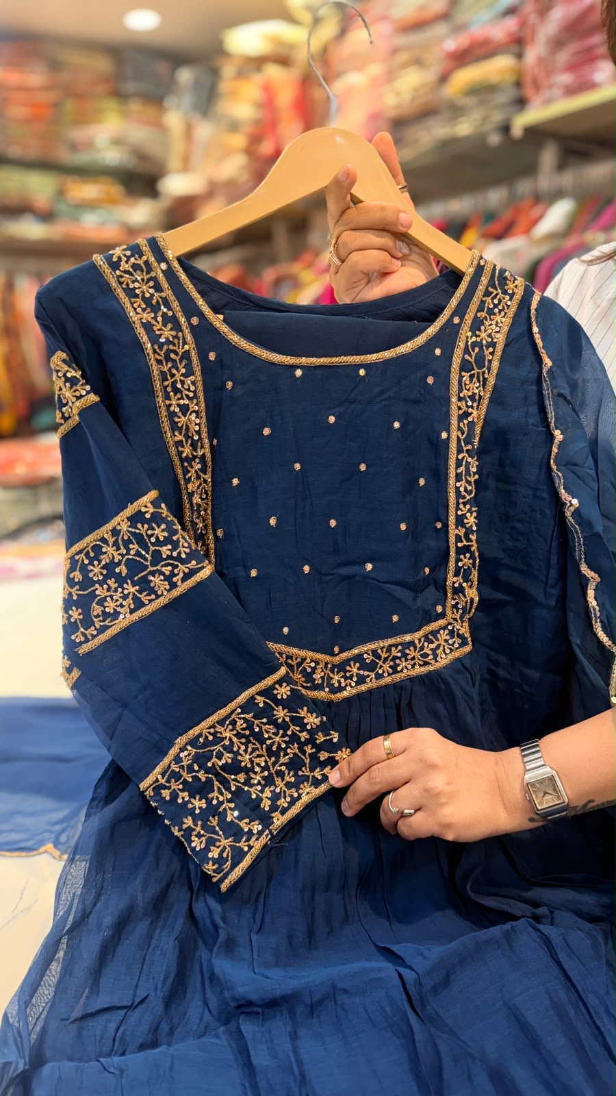 The Golden Affair – Mul Chanderi Suit Set