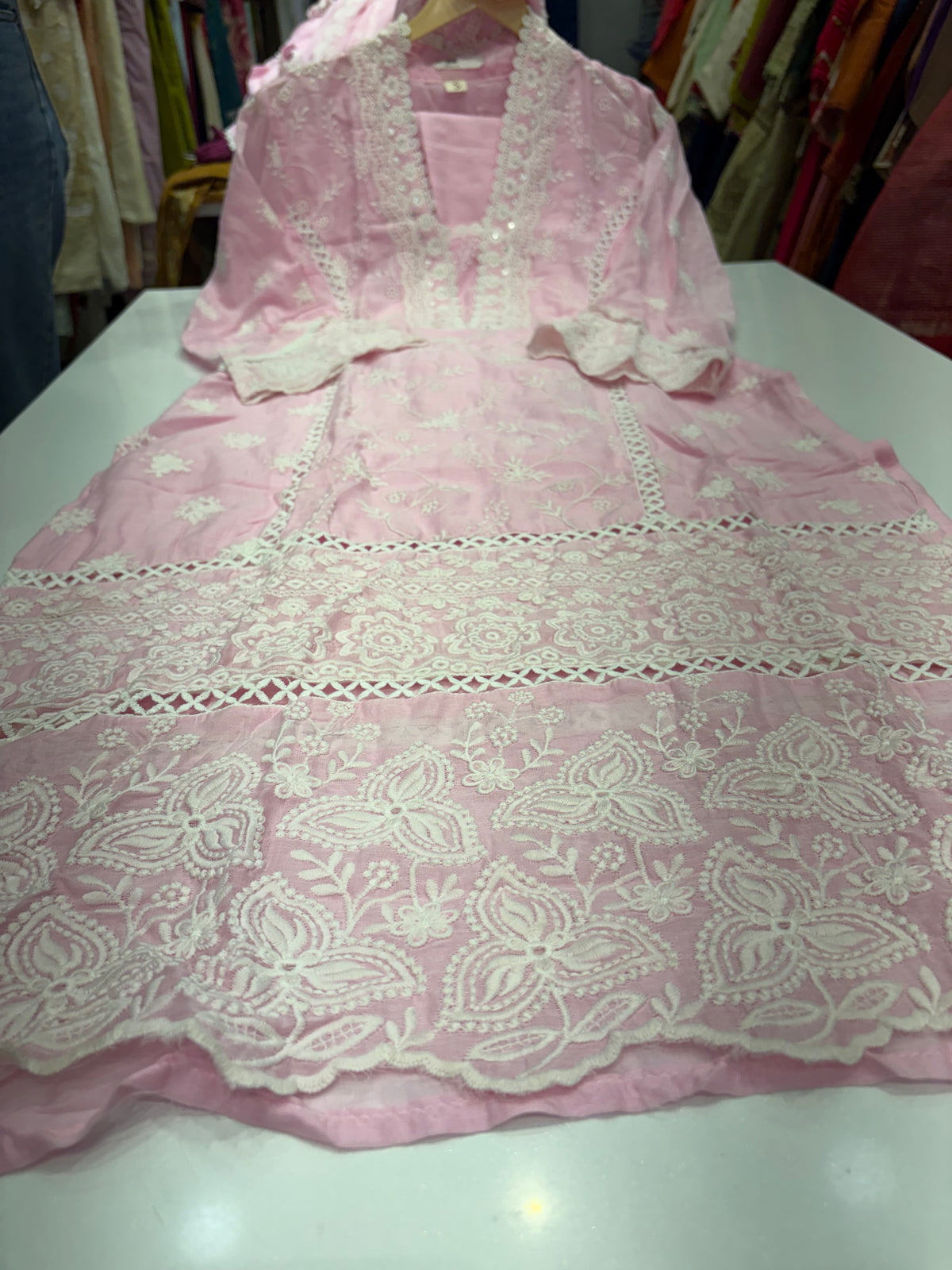 Blush Meets Ivory – Chikankari Straight Suit Set ⭐