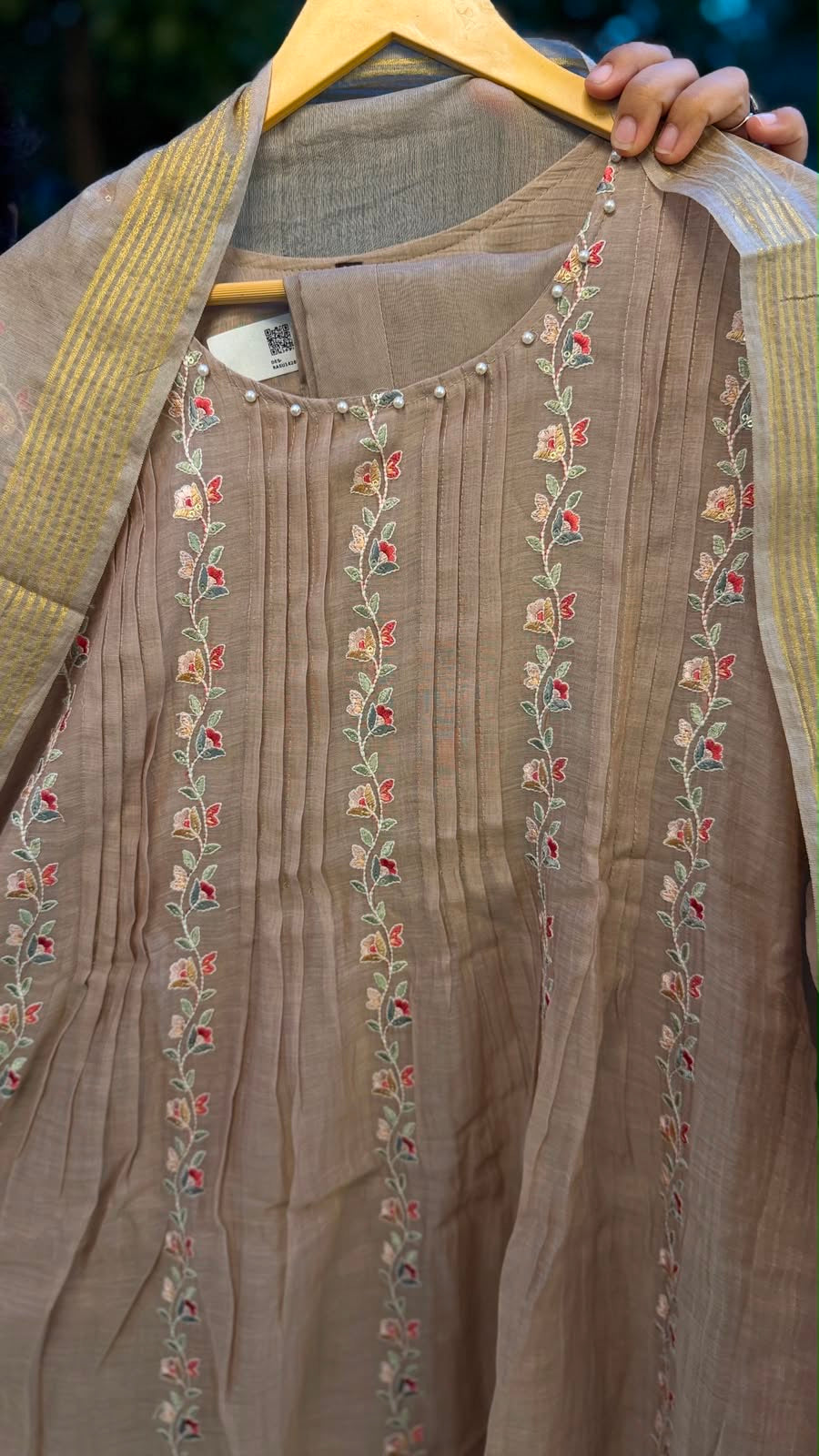 Dove & Blossom - Mul chanderi muse