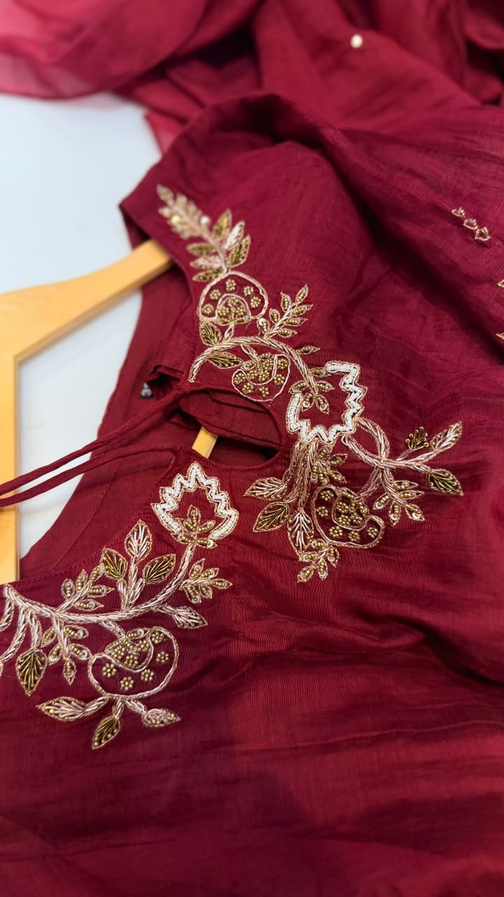 Goldwork in Motion – Mul Chanderi Suit Set
