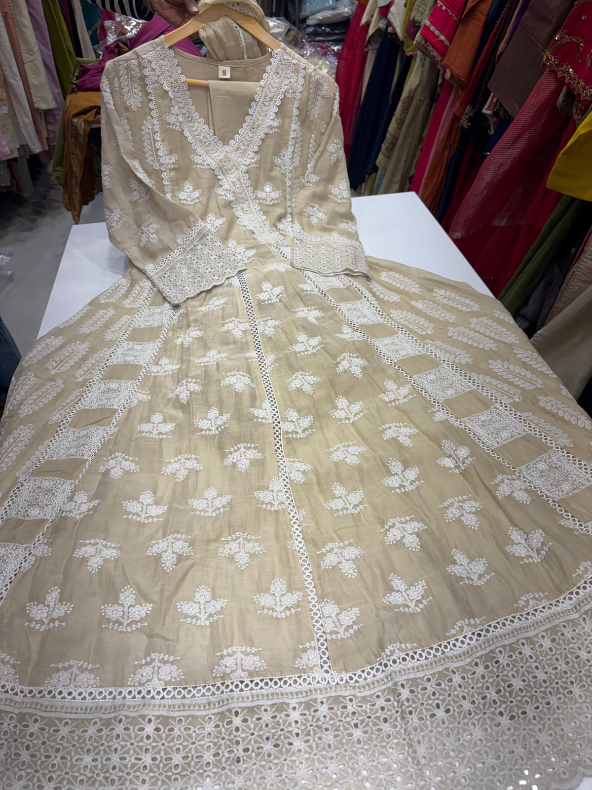 A Fine Balance of Ivory – Chikankari Beige Anarkali ⭐