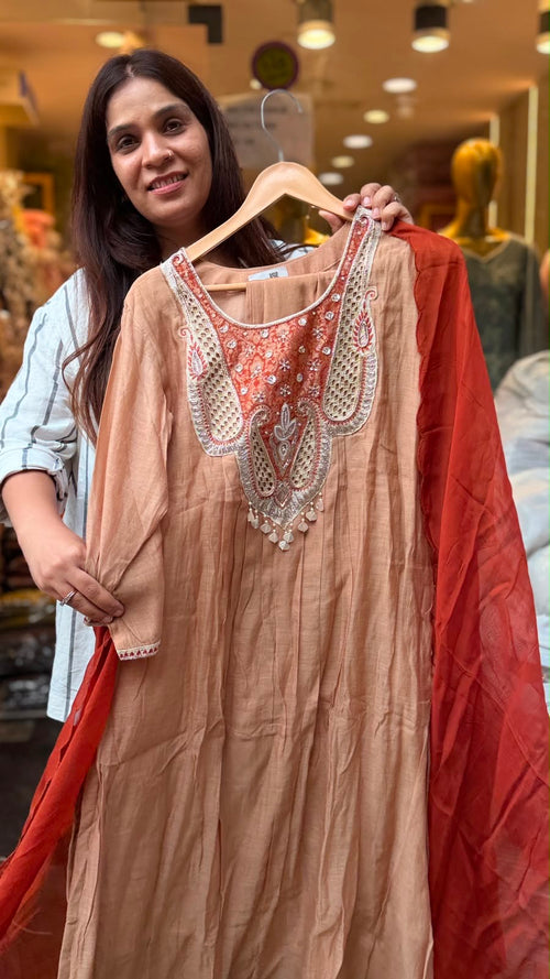 Rouge Royale Mul Chanderi Suit Set