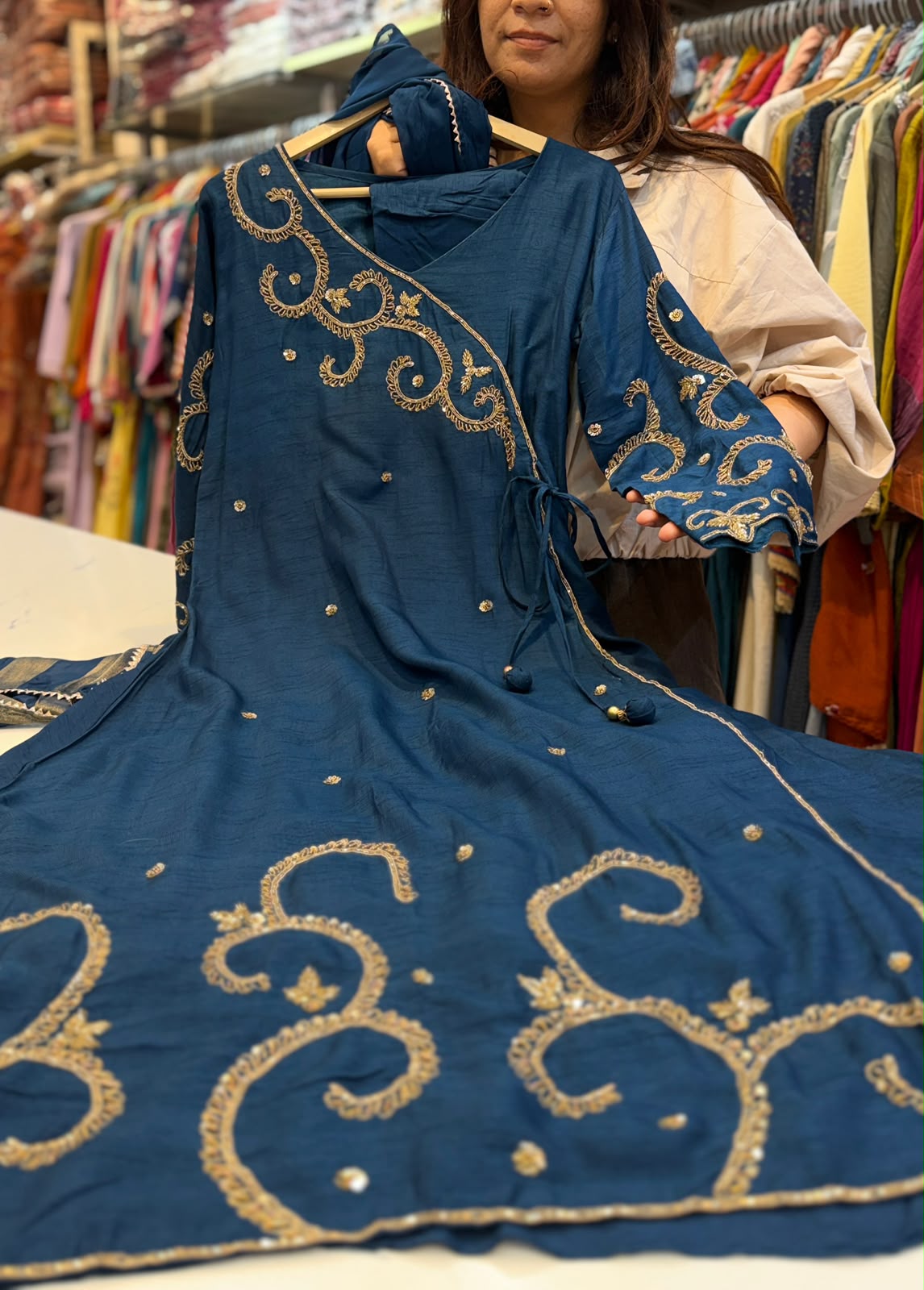 The Angrakha Affair – Russian Silk Royalty ⭐