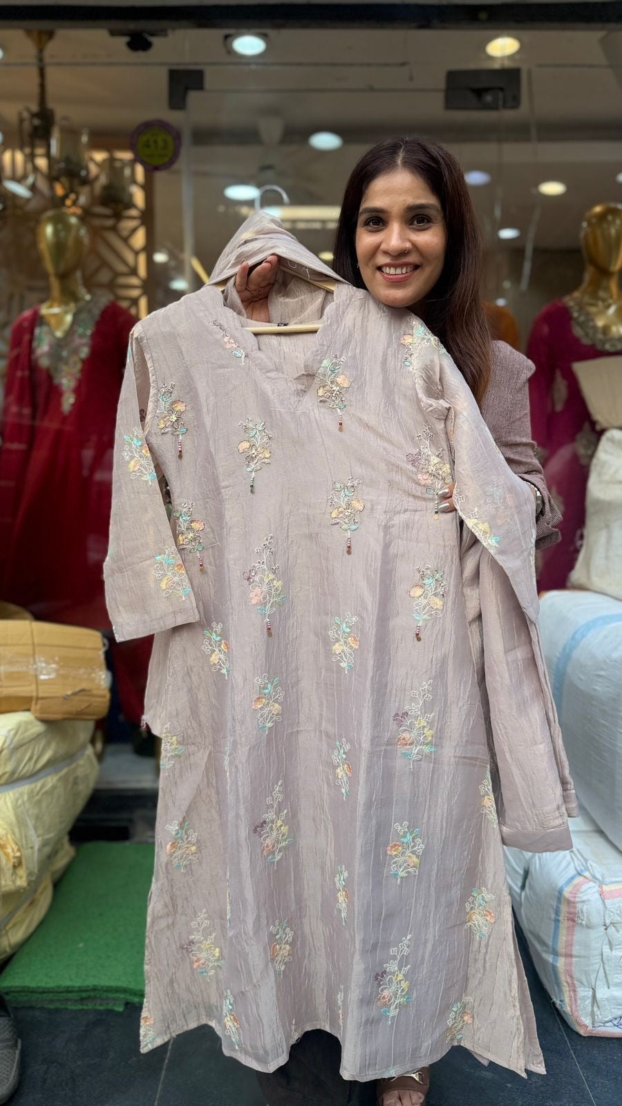 The Botanical Whisper – Mul Chanderi Suit Set