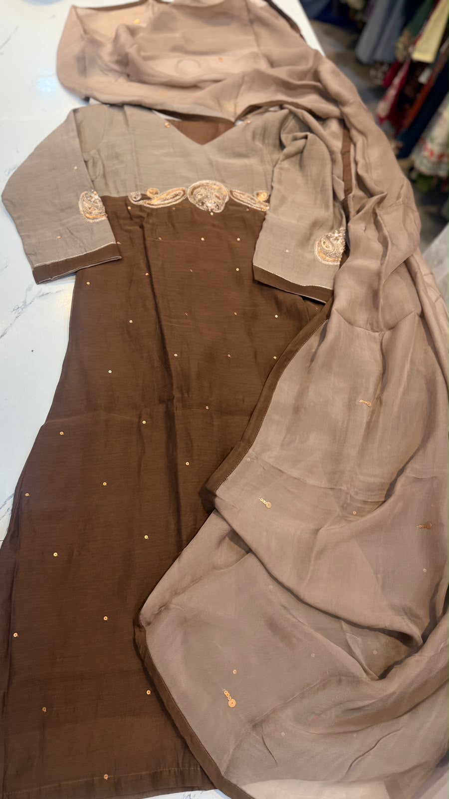 Where Colours Meet in Gold – Mul Chanderi Suit Set ✨