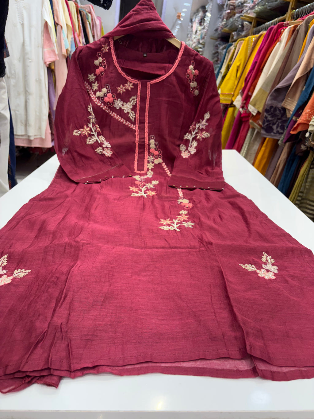 Burgundy in Bloom – Mul Chanderi Luxe Set