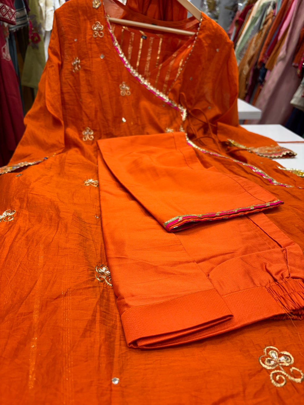 The Angrakha in Ember – Mul Chanderi Suit Set ⭐