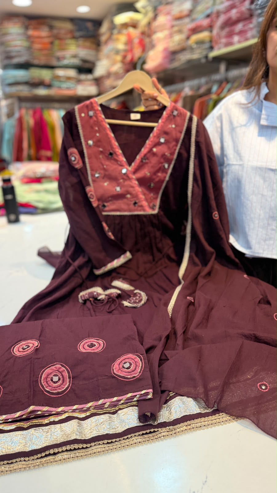 Two Tones, One Rhythm – Mul Chanderi Suit Set