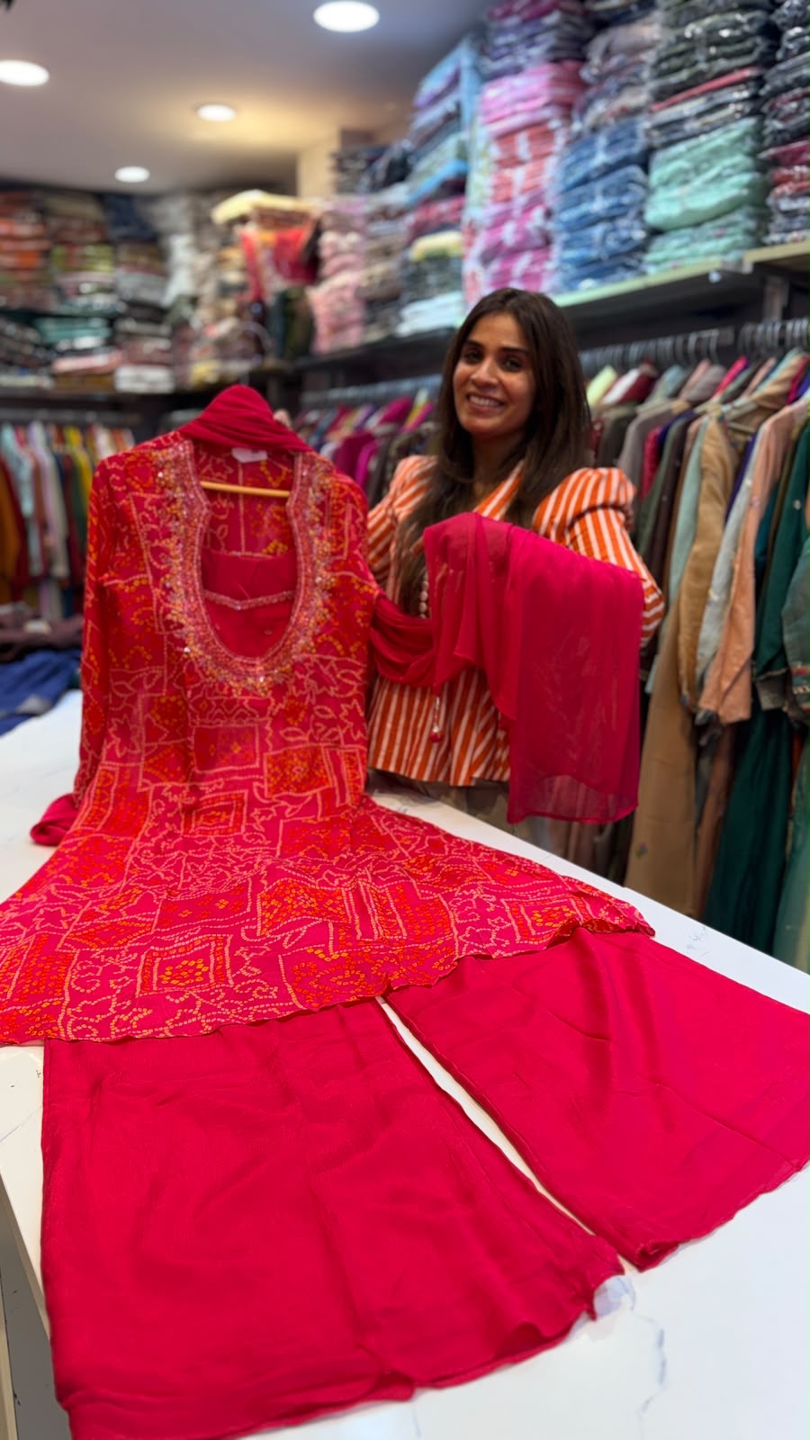 Bandhej in Full Bloom – Festive Divider Set