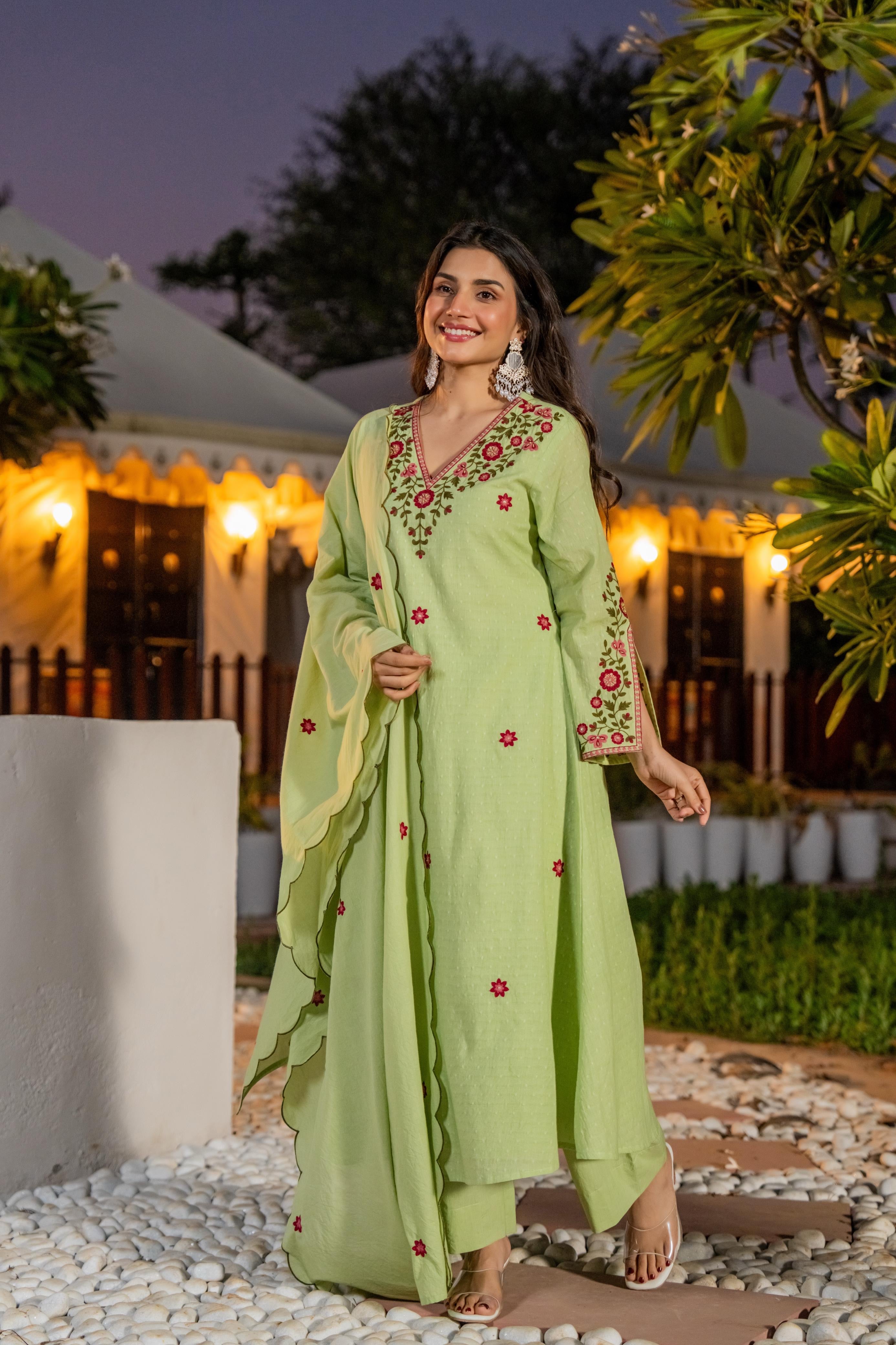 Petal Rhythm – Dobby Mul Cotton Edit