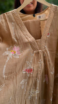 Mornings Wrapped in Mul Chanderi — Luxe