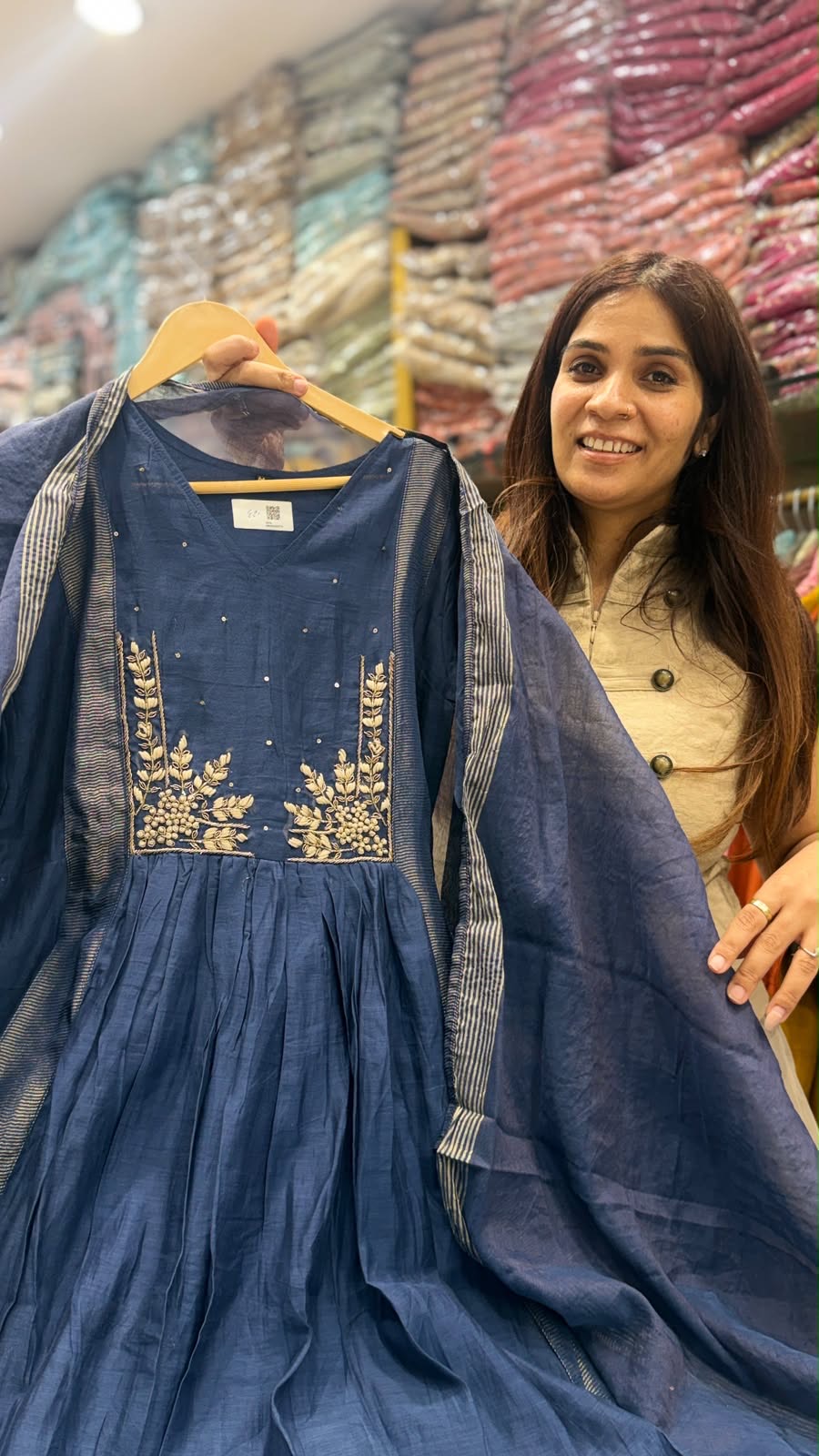 Saanjh-e-Noor Mul Chanderi - Luxe