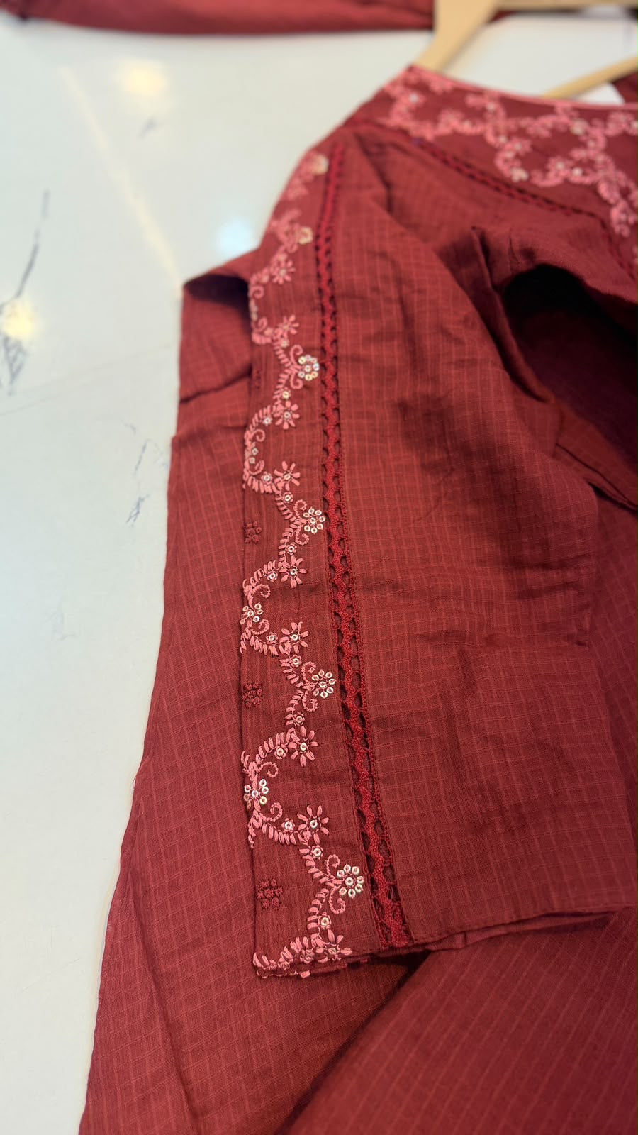 The Embroidered Silhouette – Kota Doria Suit Set ⭐