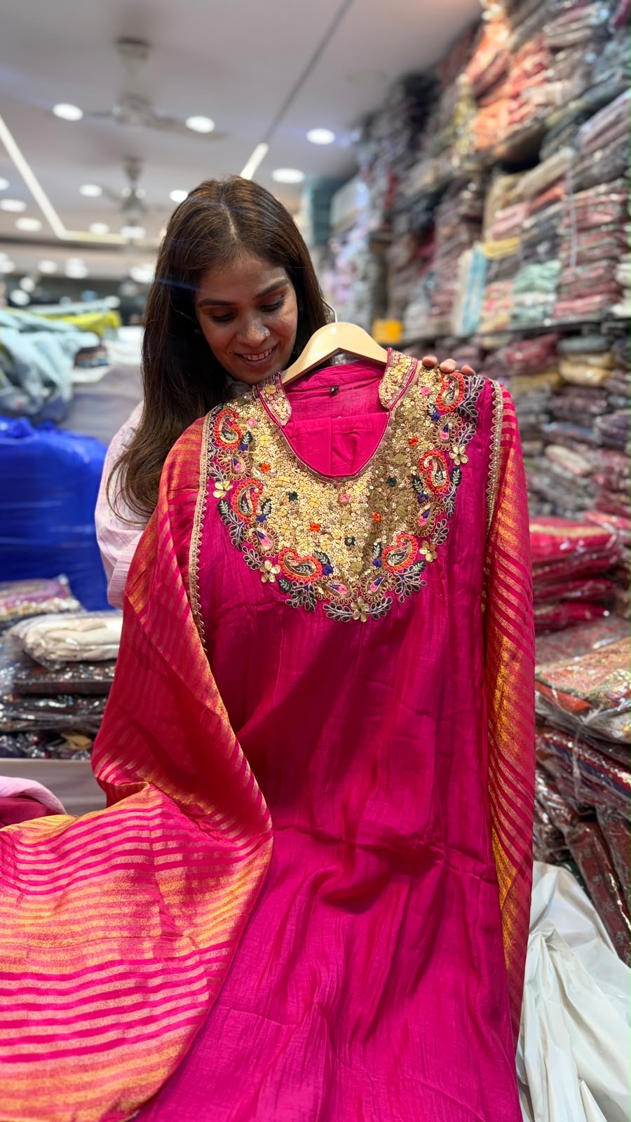 When Fuchsia Meets Gold – Luxury Festive Suit Set ✨