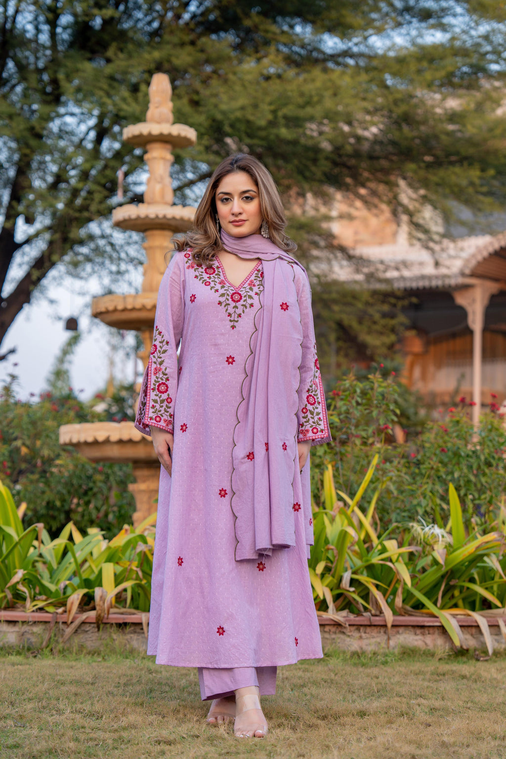 Petal Rhythm – Dobby Mul Cotton Edit