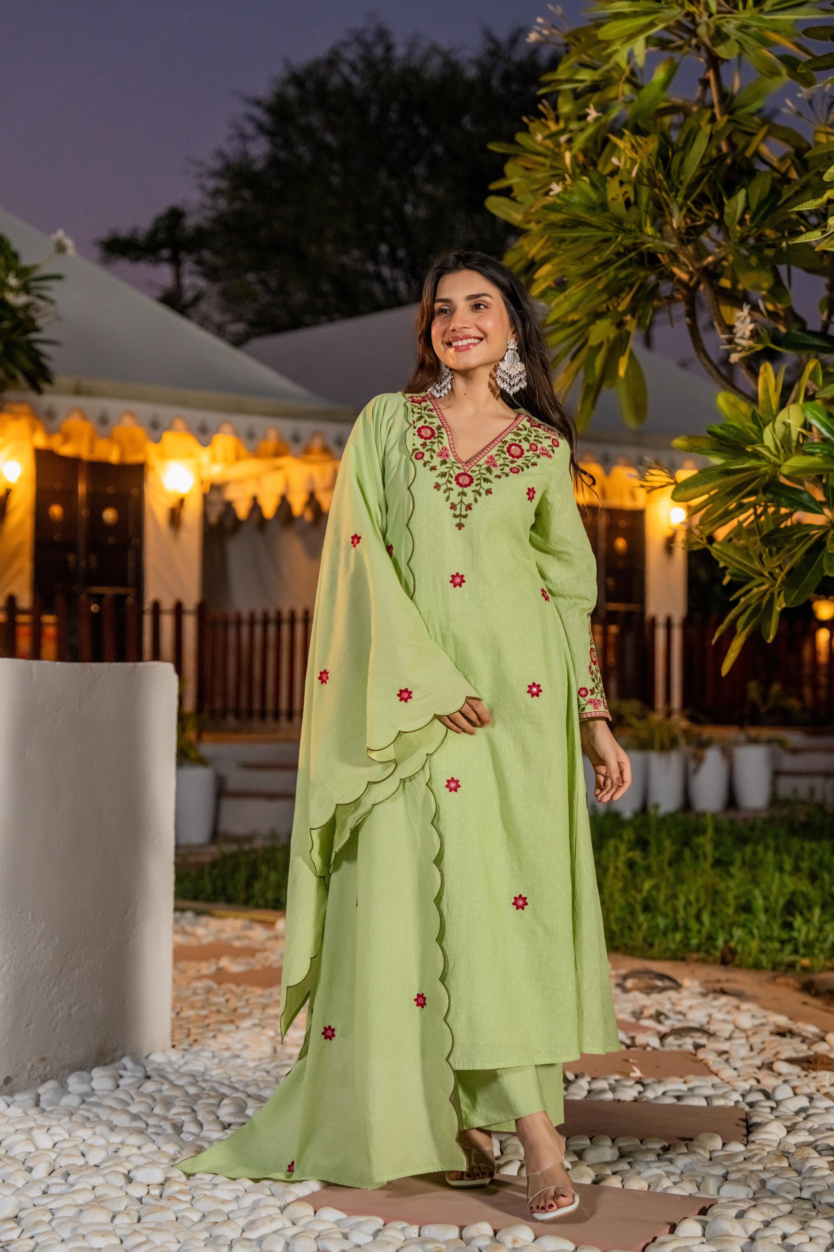 Petal Rhythm – Dobby Mul Cotton Edit