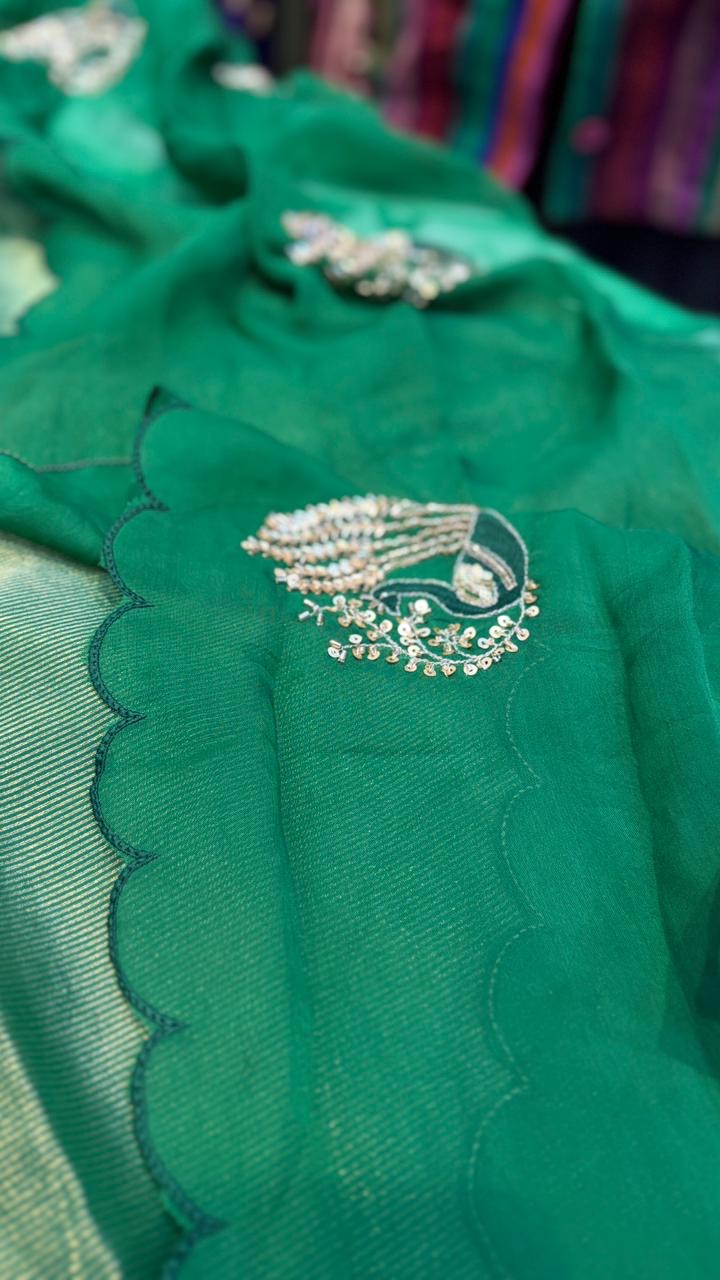 The Lurex Glow Affair – Mul Chanderi Suit Set