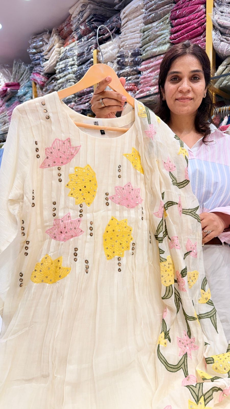 Petal Gleam Ivory Mul Chanderi