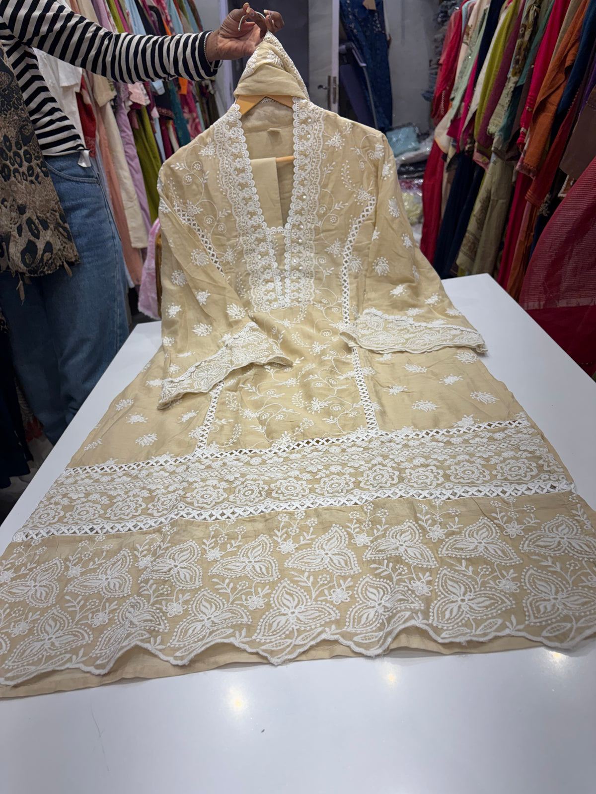 Blush Meets Ivory – Chikankari Straight Suit Set ⭐