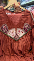 The Embroidered Arc – Mul Chanderi Suit Set