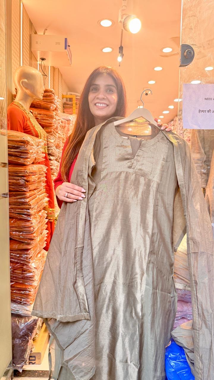 Bare Shine Lurex Edit