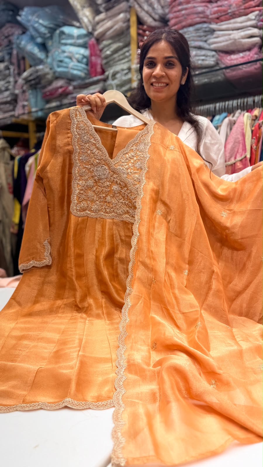 Sunehri Veil Shimmer Suit Set ~ Luxe