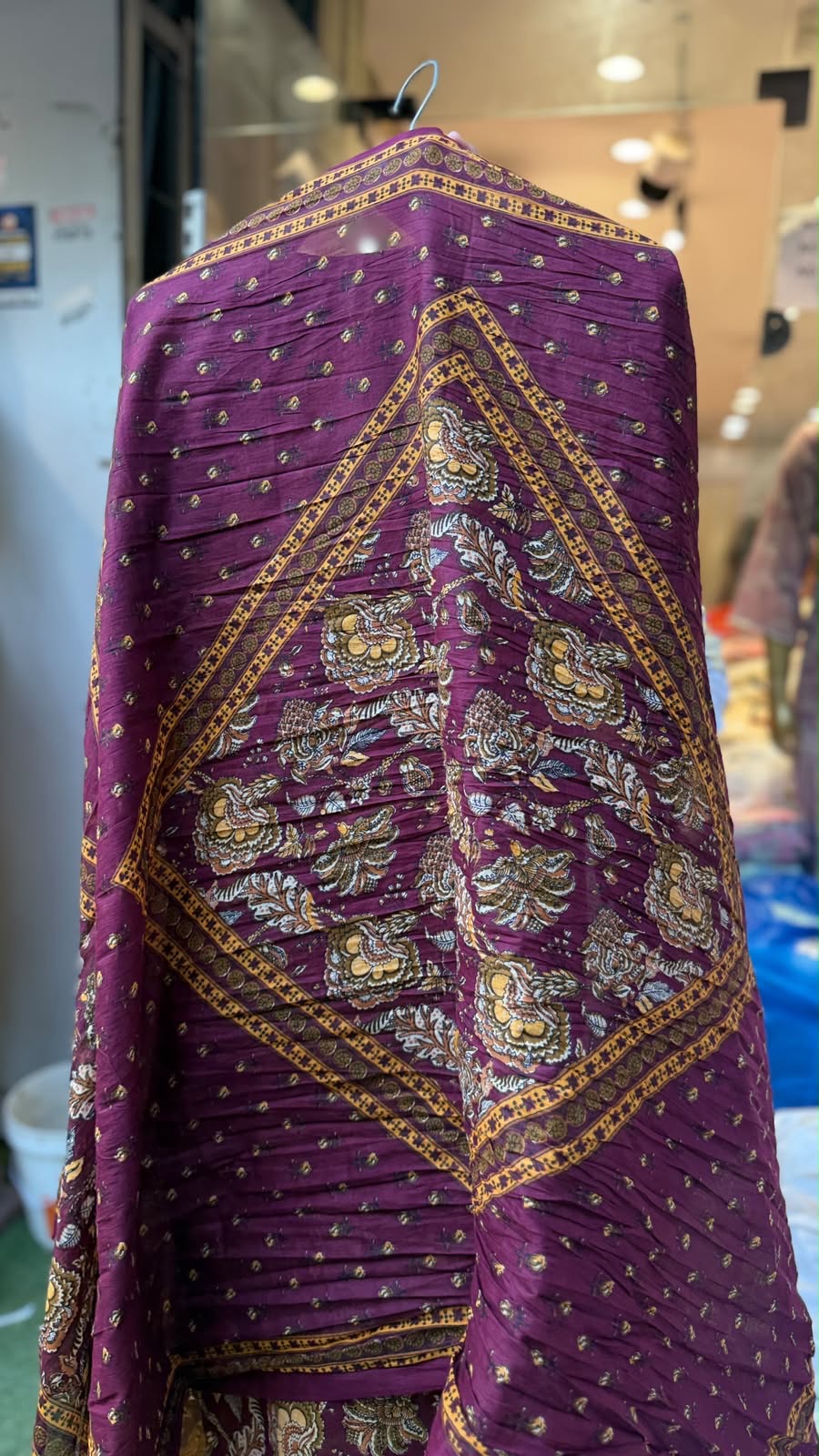 Bazaar  “de Lahore” -  The Karachi Atelier